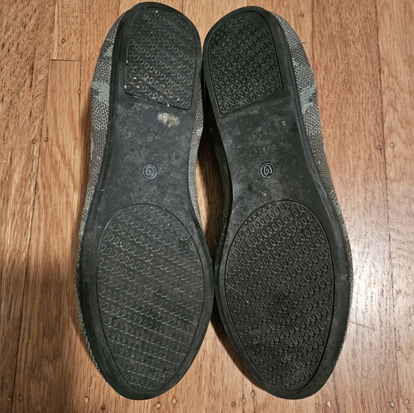 Rothys Loafer in Olive Camo - Picture 2 of 2